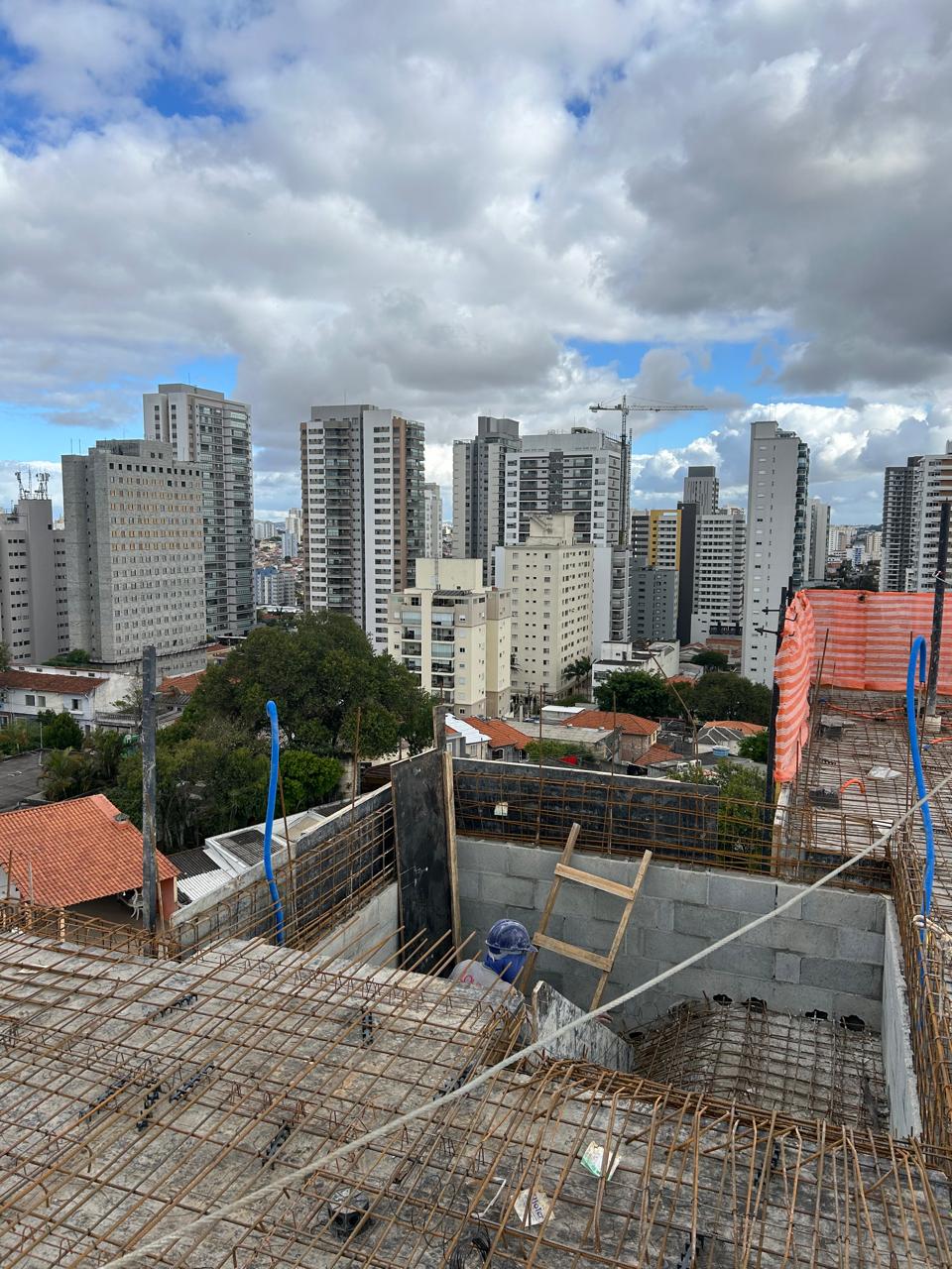 WhatsApp Image 2025-10-20 at 17.00.17